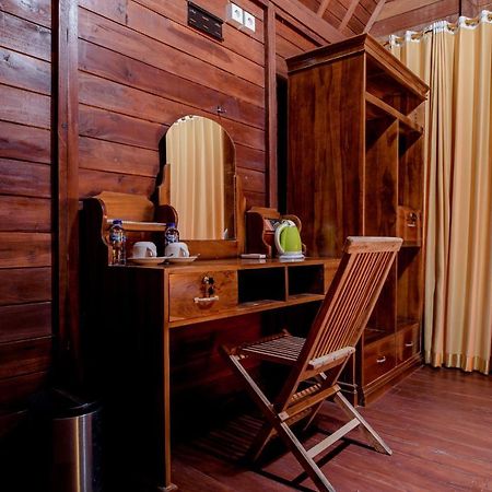 The Granyam Garden Cottage Batununggul Bagian luar foto
