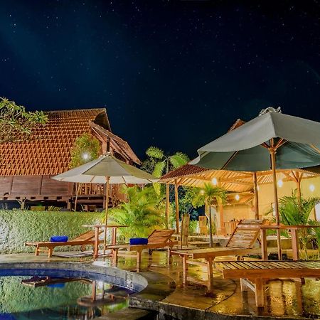 The Granyam Garden Cottage Batununggul Bagian luar foto