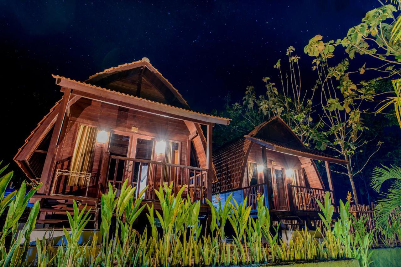 The Granyam Garden Cottage Batununggul Bagian luar foto
