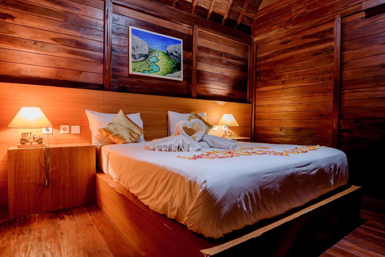 The Granyam Garden Cottage Batununggul Bagian luar foto